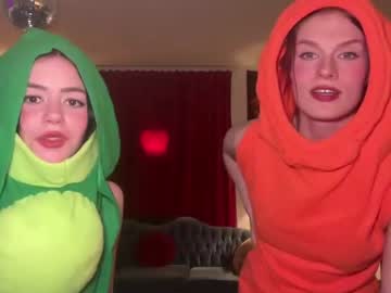 girl
        littlesugarpea cam image #2317170
