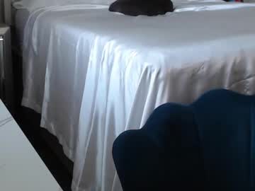 girl
        loxxluscious cam image #4274128