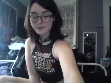 girl
        soursou cam image #2568510