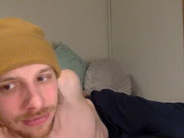 couple
        sweetsuprise33 cam image #2235733