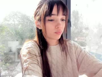 girl
        sassyt33n cam image #3463534