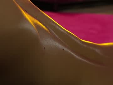 girl
        _meganmeow_ cam image #2421567