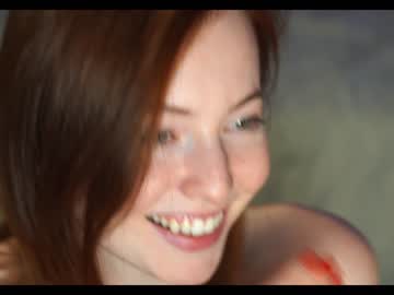girl
        _elisa_omm_ cam image #414954