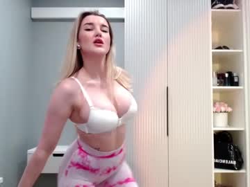 girl
        marti_lovely cam image #4020591