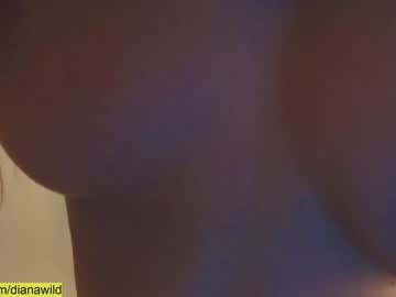 girl
        wild_schoolgirl cam image #1608352