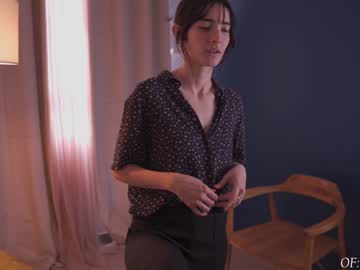 girl
        maria_alfonsina_ cam image #3052017