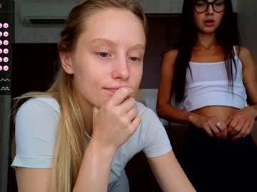 girl
        callme_star cam image #1556820