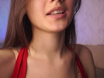 girl
        _marvelous_time_ cam image #3215872