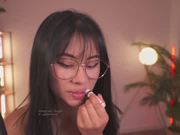 girl
        gigi_ulala cam image #3930314