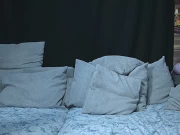 couple
        missfire69 cam image #844761