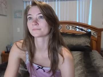 girl
        katynowhere cam image #3044603