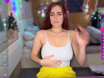 girl
        ps4pro cam image #3850722