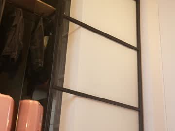 girl
        kira_censori cam image #3194231