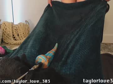 girl
        taylor_love_303 cam image #663458