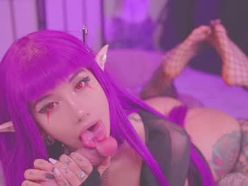 girl
        nekyra_san cam image #4682130