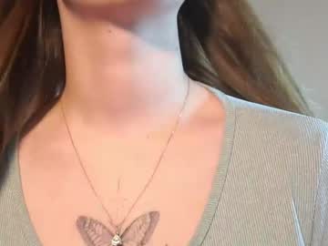 girl
        ellabreeze cam image #4328729
