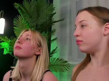 couple
        sweetestluna cam image #2548738