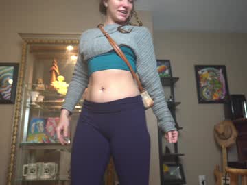 girl
        chroniclove cam image #4480784