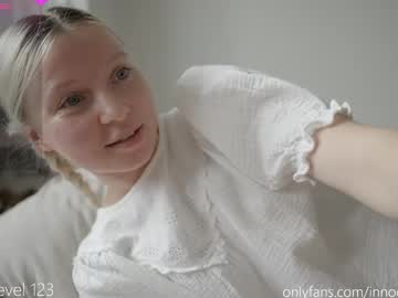 girl
        pureangeldolores cam image #4147946