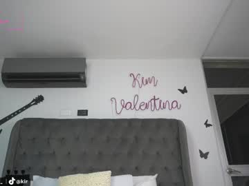 girl
        venezolanacute cam image #799442
