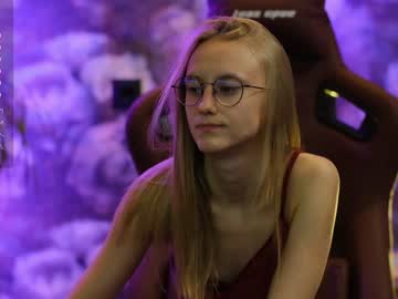 girl
        angeellina cam image #1746680