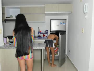 couple
        thegirls_girls cam image #1742755
