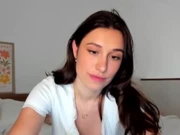 girl
        dixiethepixie cam image #3801111
