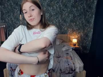girl
        mildredherington cam image #2830239