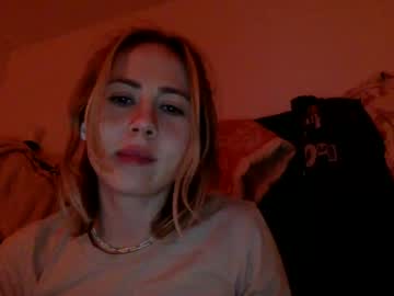 girl Webcam Girls Sex Thressome And Foursome with drummergurl927