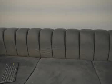 girl
        ashley_ospino cam image #3222377