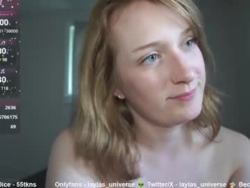 girl
        laylas_universe cam image #4446064