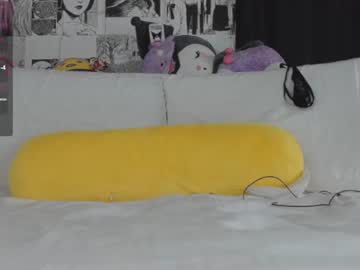 girl
        yogendub cam image #2776686