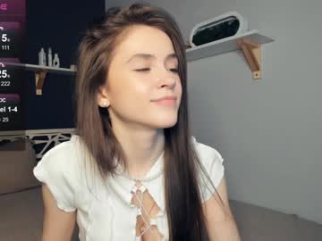 girl
        thirst_to_love cam image #3127803