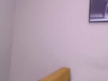girl
        hotemili cam image #246169