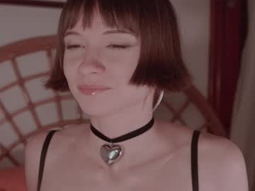 girl
        chaturbatable cam image #3658446