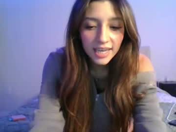 girl
        nanivss cam image #3672444