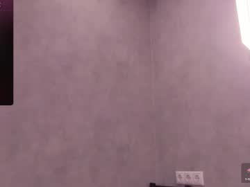 girl
        tracy_tay1or cam image #3214711