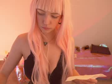 girl
        rhaenys cam image #104922