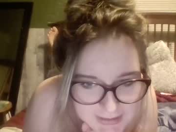 girl
        bendmeovr5056 cam image #216170