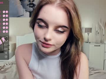 girl
        cute_caprice cam image #2477610