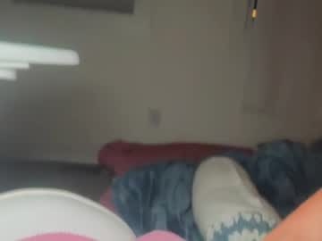 girl
        alex499990 cam image #3126420