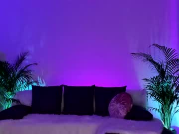 girl
        jessiccaburns cam image #2340847
