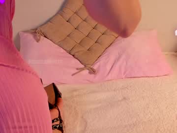 girl
        pussylovekate cam image #3706505