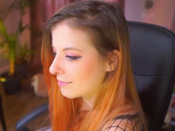 girl
        juicyandthepussyblvd cam image #575852