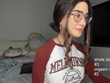 girl
        lonelly_lolly98 cam image #2569156