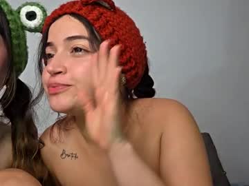 couple Webcam Girls Sex Thressome And Foursome with jessi_alex