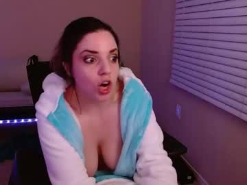 girl
        thekittykatbar cam image #2384676