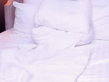 girl
        emillybronte cam image #4317766