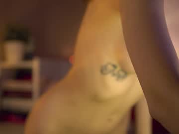 girl
        inkanuko cam image #3682891