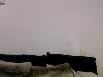 girl
        dronae cam image #1316137